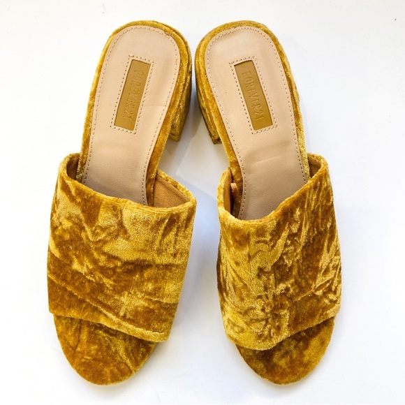 Forever 21 crushed velvet mules - Picture 3 of 5